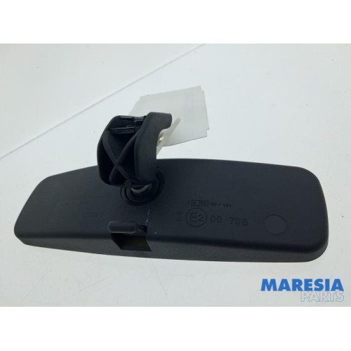 Renault - Clio - Rear view mirror
