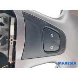 Renault - Clio - Stuurwiel
