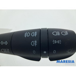 Renault - Clio - Indicator switch