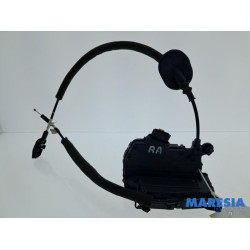 Renault - Clio - Rear door mechanism 4-door, right