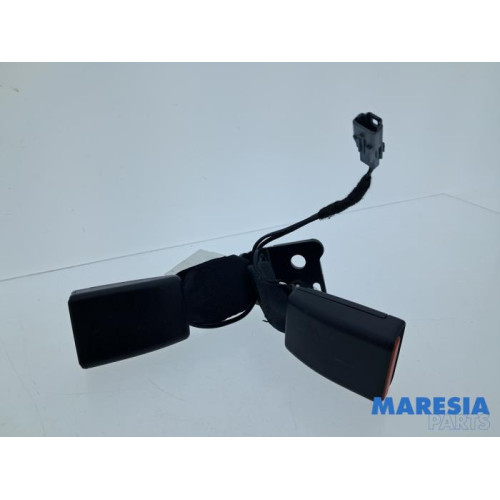 Renault - Clio - Rear seatbelt buckle, left
