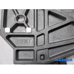 Renault - Clio - Steering column housing