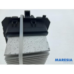 Renault - Clio - Heater resistor