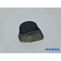 Renault - Clio - Tyre pressure sensor