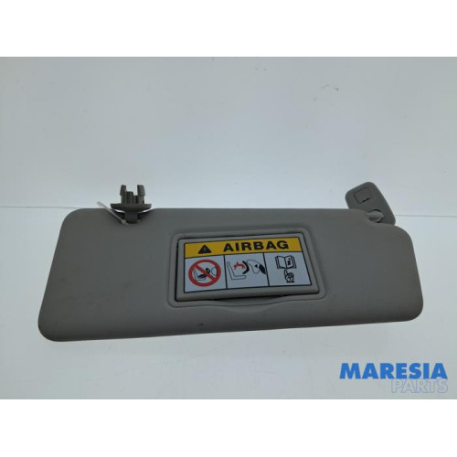 Renault - Clio - Sun visor