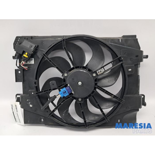 Renault - Clio - Fan motor