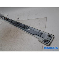Opel - Vivaro - Decorative strip
