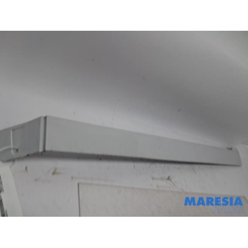 Opel - Vivaro - Decorative strip