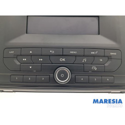 Opel - Vivaro - Multi-media control unit