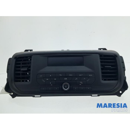 Opel - Vivaro - Multi-media control unit