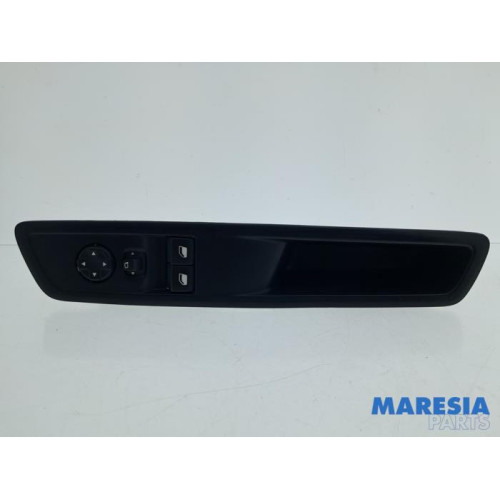 Opel - Vivaro - Multi-functional window switch