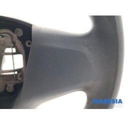 Opel - Vivaro - Steering wheel