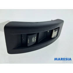Peugeot - 207 - Commande toit escamotable