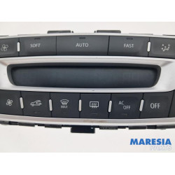Renault - Megane - Panneau de commandes chauffage