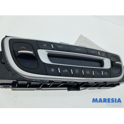 Renault - Megane - Panneau de commandes chauffage