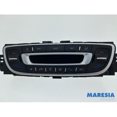 Renault - Megane - Panneau de commandes chauffage