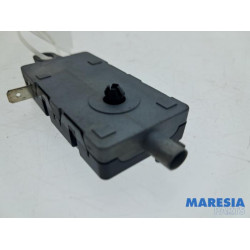Renault - Megane - Antenne Versterker