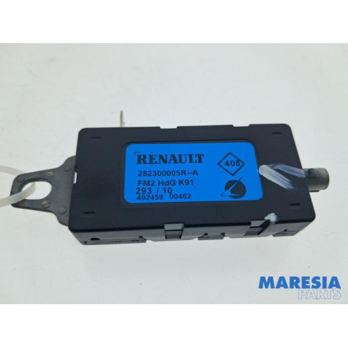 Renault - Megane - Antenne Versterker