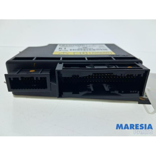 Renault - Megane - Airbag Module