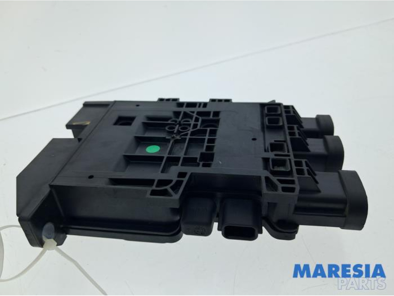Renault - Megane - Spanningsregelaar