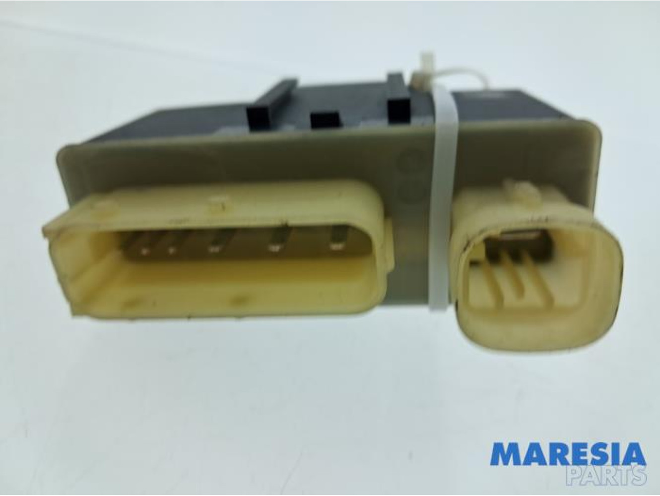 Opel - Vivaro - Relay
