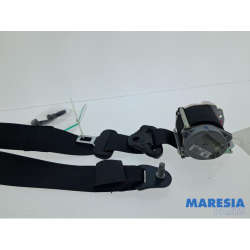 Opel - Vivaro - Rear seatbelt, right