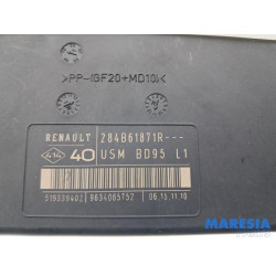 Renault - Megane - Fuse box