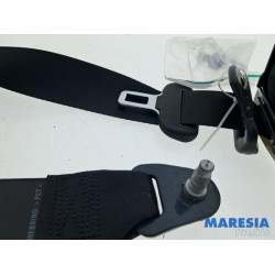 Opel - Vivaro - Rear seatbelt, right