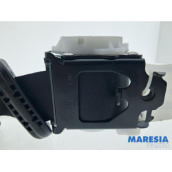 Opel - Vivaro - Rear seatbelt, right