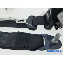 Opel - Vivaro - Sicherheitsgurt links hinten