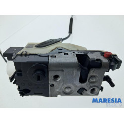 Peugeot - 208 - Rear door mechanism 4-door, right