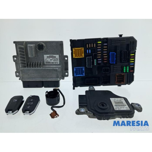 Opel - Vivaro - Computer Motormanagement
