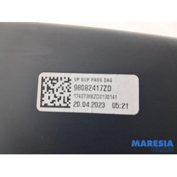 Opel - Vivaro - Glovebox