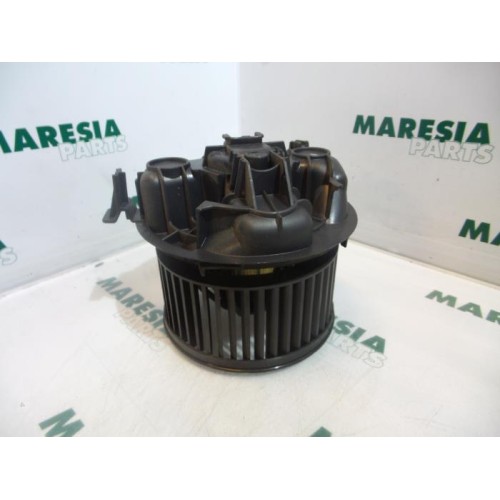 Renault - Megane - Heating and ventilation fan motor
