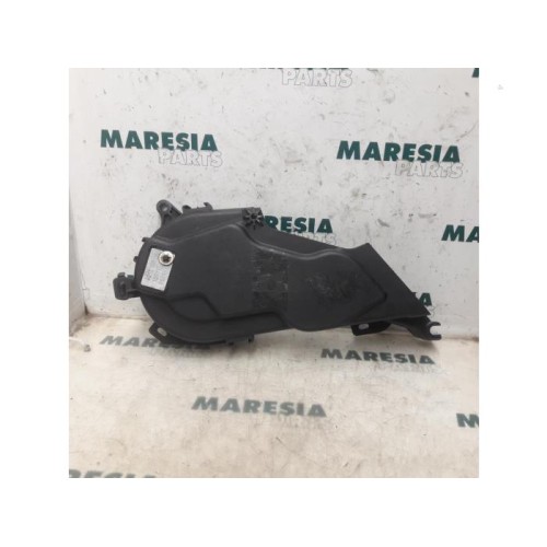 Peugeot - 307 - Couvercle de distribution