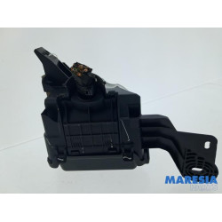Peugeot - 208 - Fuse box