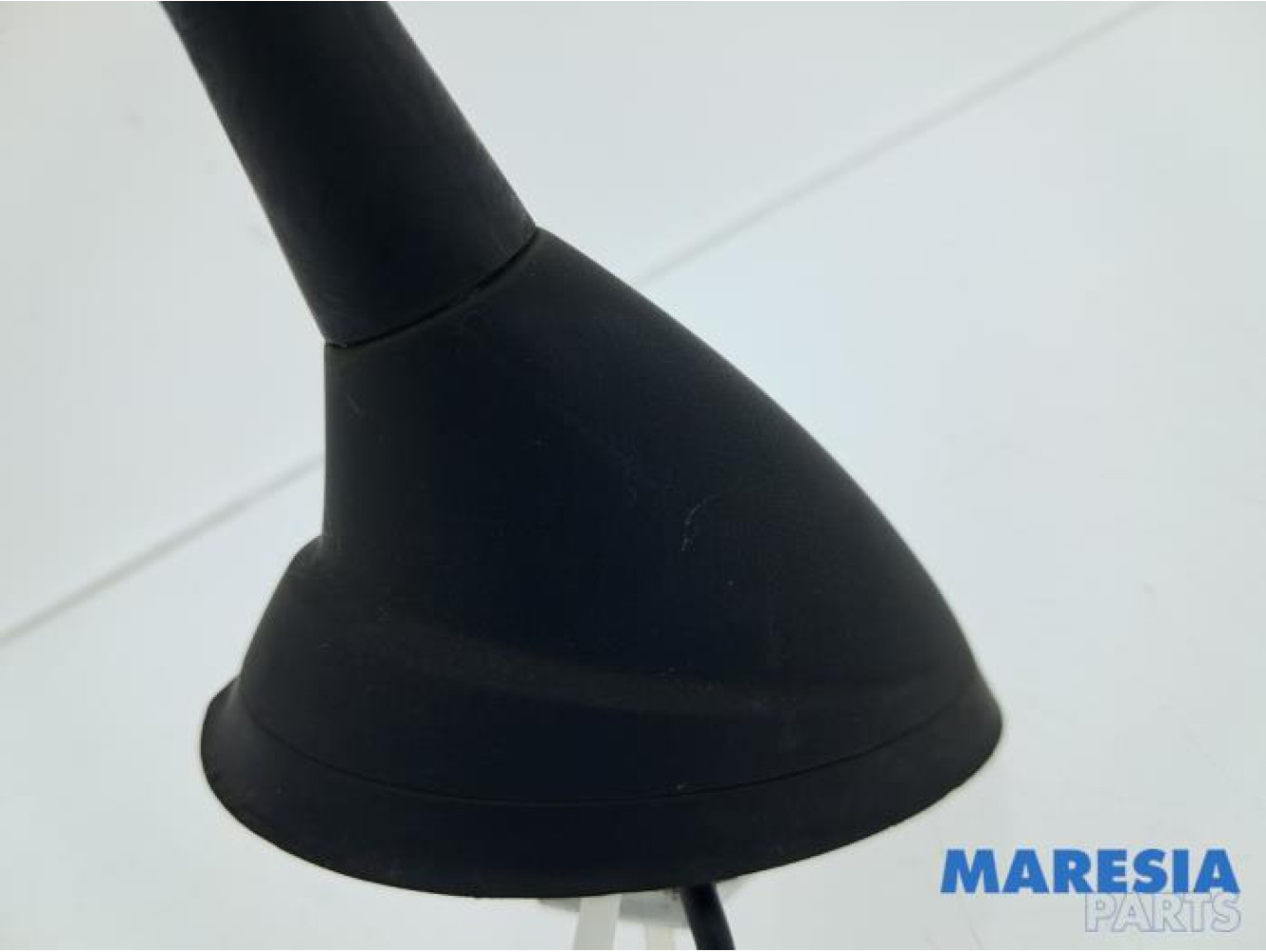 Peugeot - 208 - Antenne