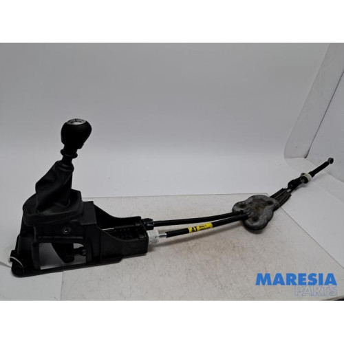 Renault - Megane - Versnellingspook