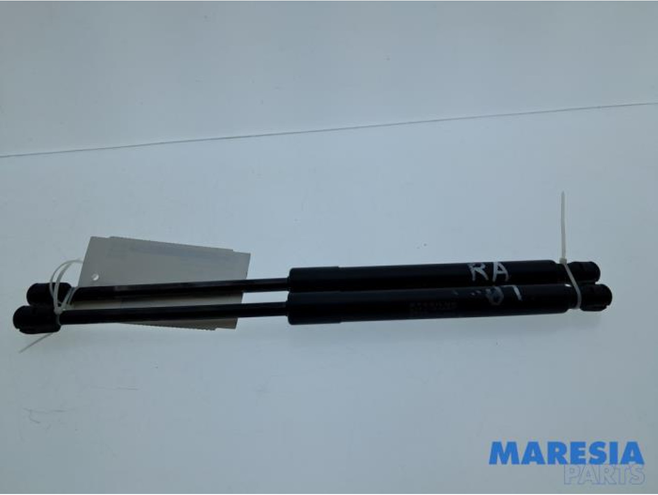 Renault - Megane - Kit amortisseur gaz hayon