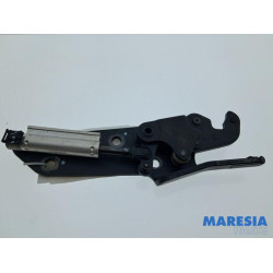 Renault - Megane - Verrouillage toit escamotable