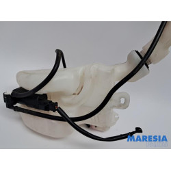 Peugeot - 208 - Front windscreen washer reservoir