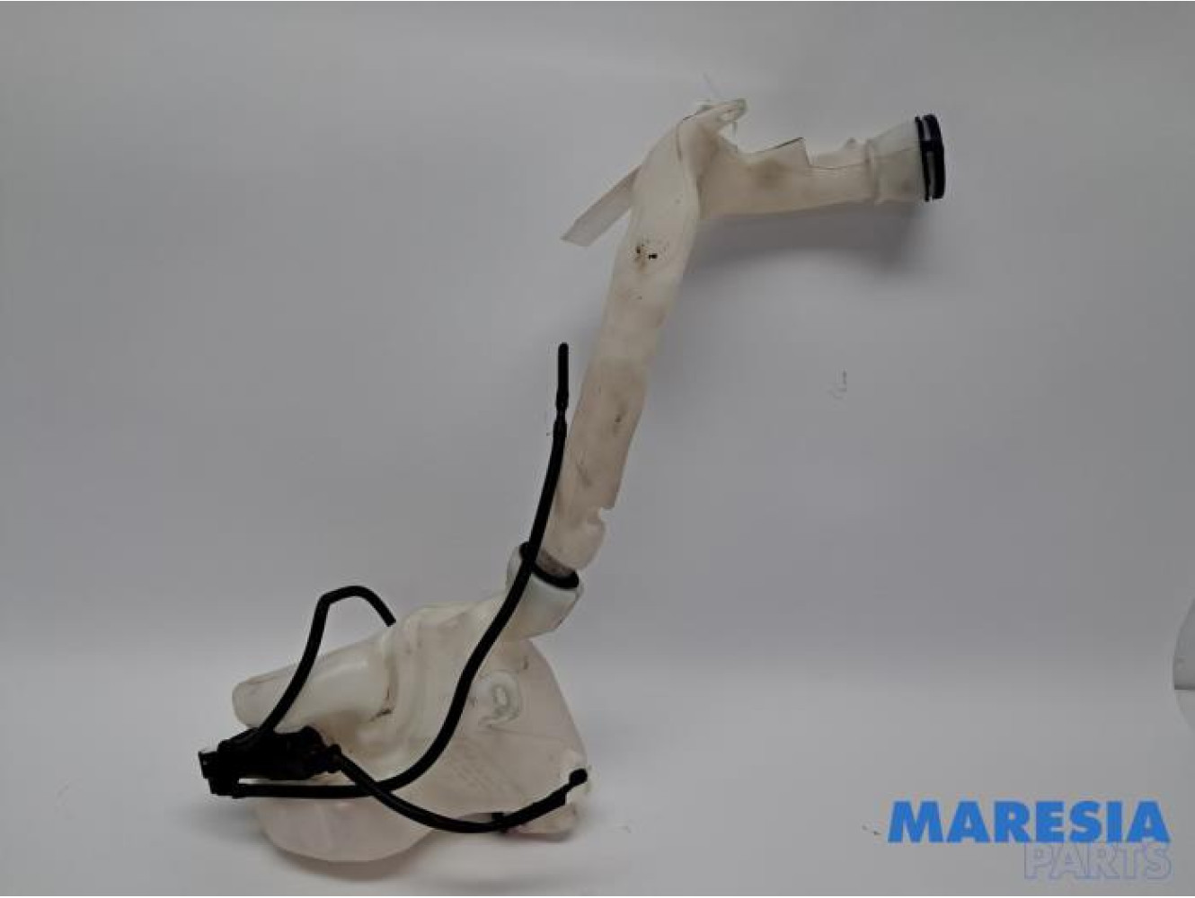 Peugeot - 208 - Front windscreen washer reservoir
