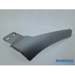 Renault - Megane - Cadre pare-brise