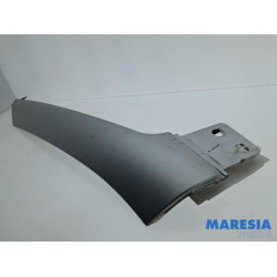 Renault - Megane - Cadre pare-brise