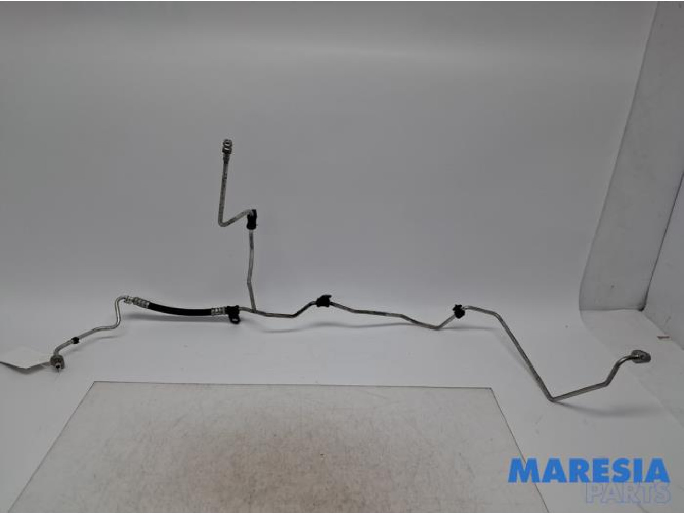 Renault - Megane - Air conditioning line