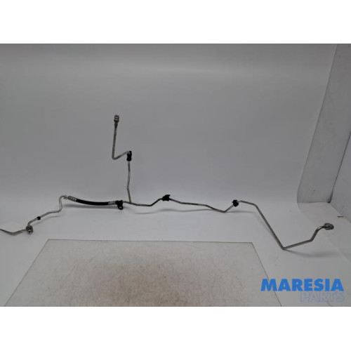 Renault - Megane - Air conditioning line
