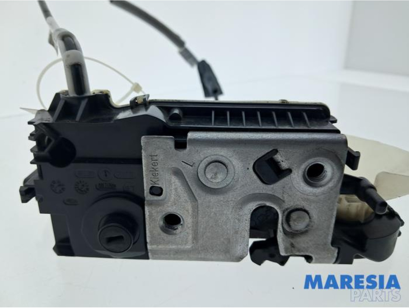 Peugeot - 208 - Door lock mechanism 4-door, front left