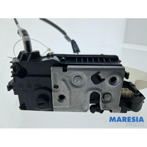 Peugeot - 208 - Door lock mechanism 4-door, front left