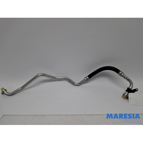 Renault - Megane - Air conditioning line