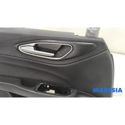Alfa Romeo - Giulia - Portierbekleding 4Deurs links-voor